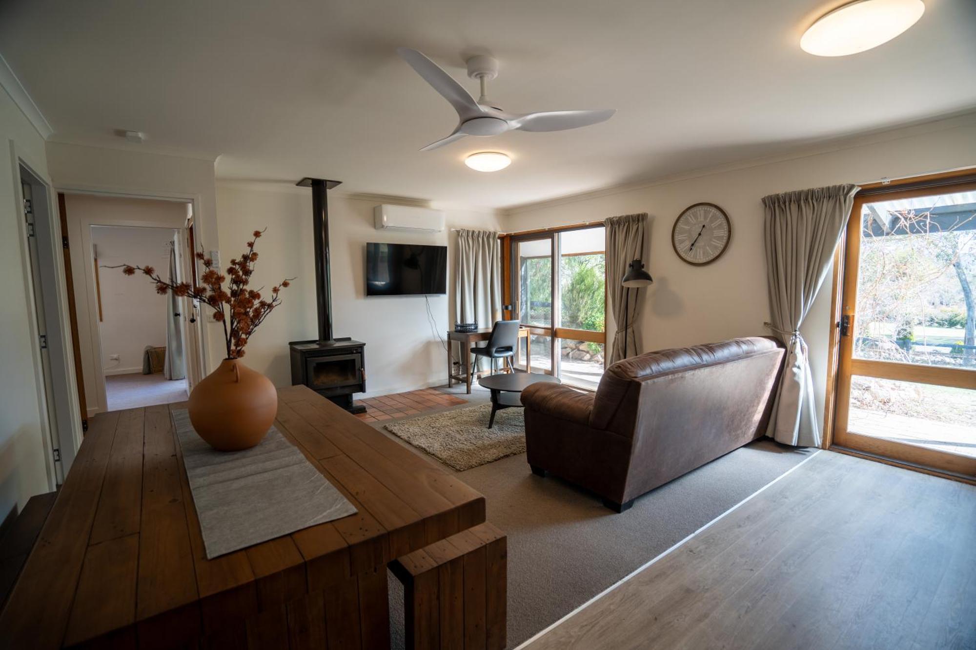 Adventist Alpine Village จินดาไบน์ ภายนอก รูปภาพ